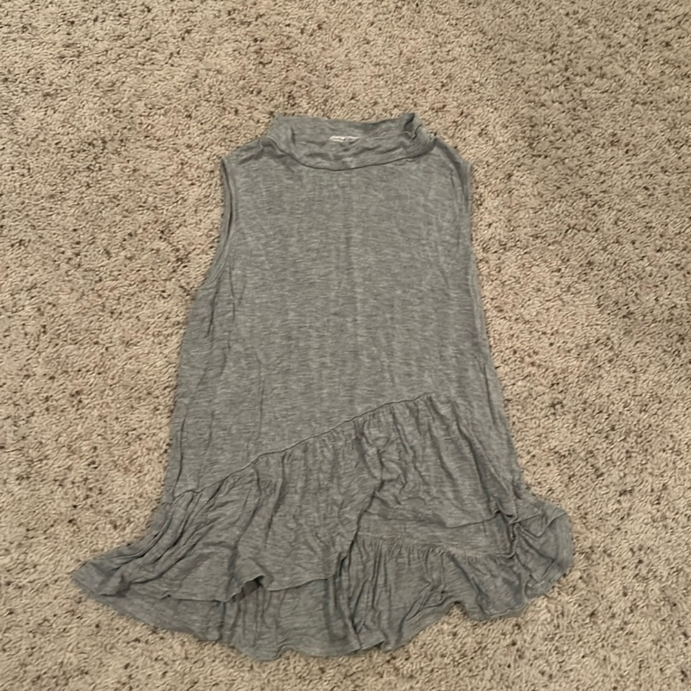 Girls, gray top, size medium, asymmetrical flouncy hem